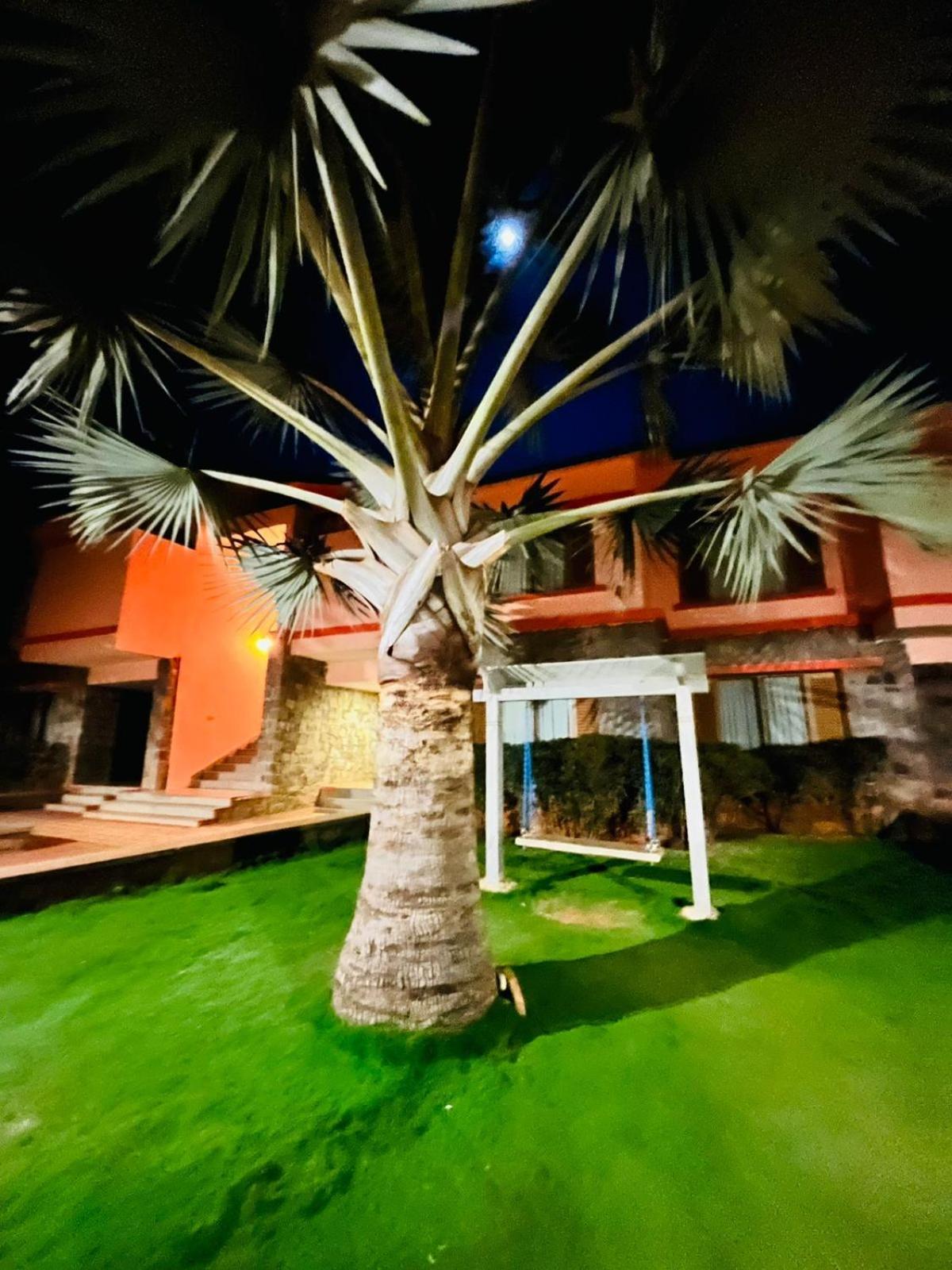 Krishna Heritage Resort Badami Buitenkant foto